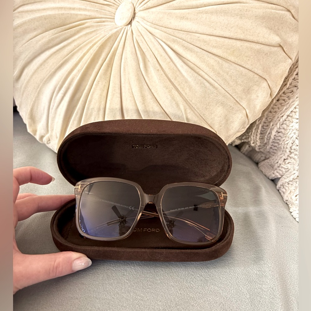Tom Ford Sunglasses - Picture 2 of 10